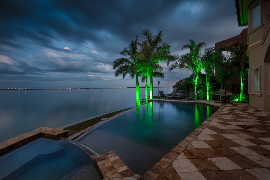 Pool Cage Lighting in Tampa